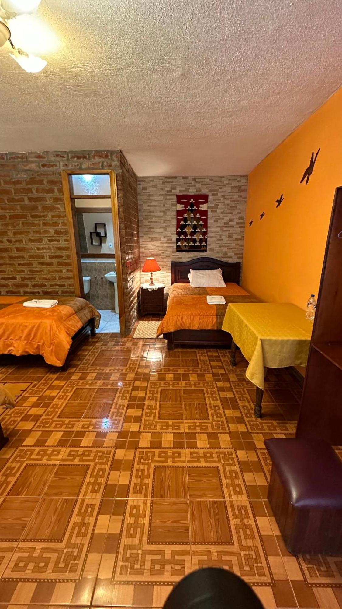 Hotel Donde Ivan Banos  Exterior photo